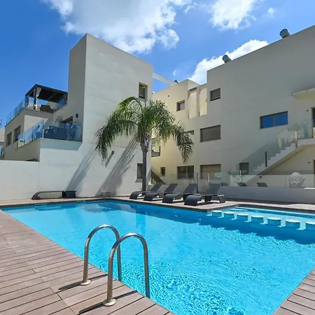 Marina B3 Apartment *